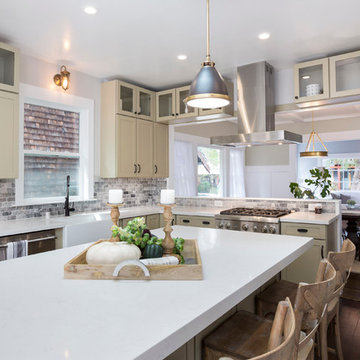 Fresh & Modern Interpretation of a 1915 Craftsman