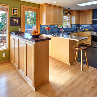 Contemporary Kitchen by Powell Construction