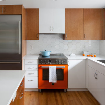 Fresh Mid-Century Kitchen Reno