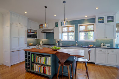Inspiration for a timeless kitchen remodel in San Francisco