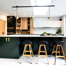 Contemporary Kitchen by Andrea Breuer-Weil Interiors