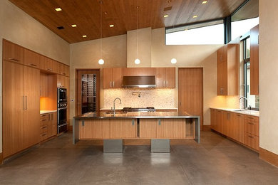 Inspiration for a modern kitchen remodel in Santa Barbara with stainless steel countertops