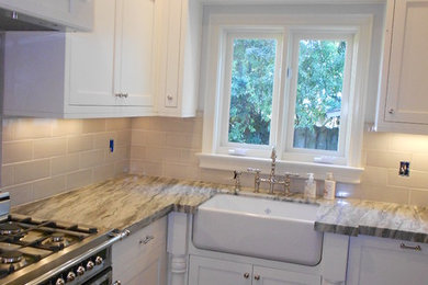Example of a cottage kitchen design in Los Angeles