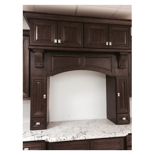 G3 Dark Caramel - Traditional - Kitchen - New Orleans - by DL Cabinetry ...