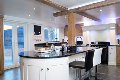 Inspiration for a modern kitchen in Cambridgeshire.
