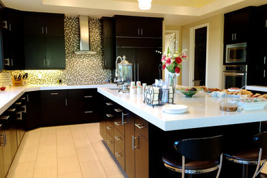 Kitchen - contemporary kitchen idea in Salt Lake City