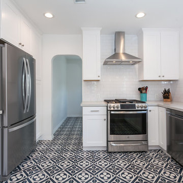 Garden - Bathroom and Kitchen