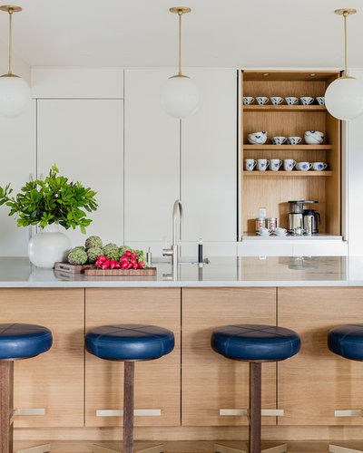 Contemporary Kitchen by MANDARINA STUDIO interior design