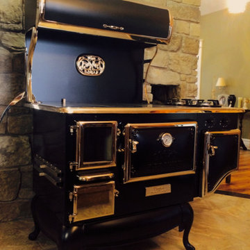 Gas stove for antique reproduction kitchen