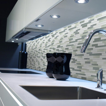 Geo Monte Sagro Linear Tile Kitchen