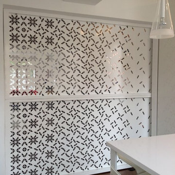 Georgetown Renovation with Laser-cut Sliding Screen Divider