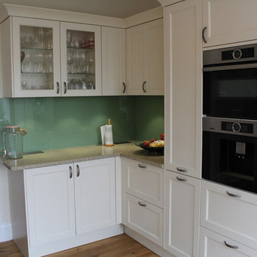 German Made Traditional kitchen Bristal In Solid Wood In cream Colour