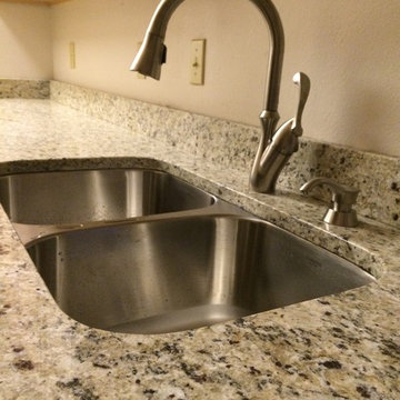 Giallo Fiesta Kitchen