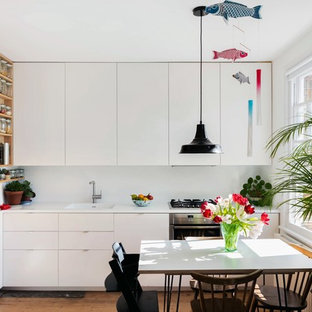 Gibson Gardens: compact London home