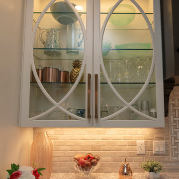 Glass-Front Upper Cabinets