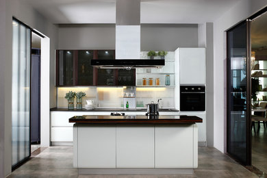 Glass Kitchen Cabinet - Pesaro