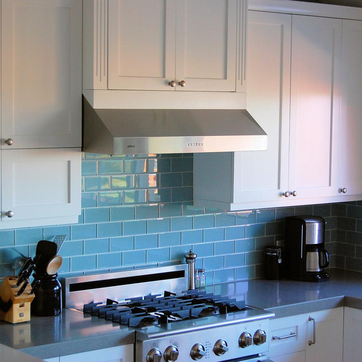 Glass Tile Backsplash Photos & Ideas Houzz