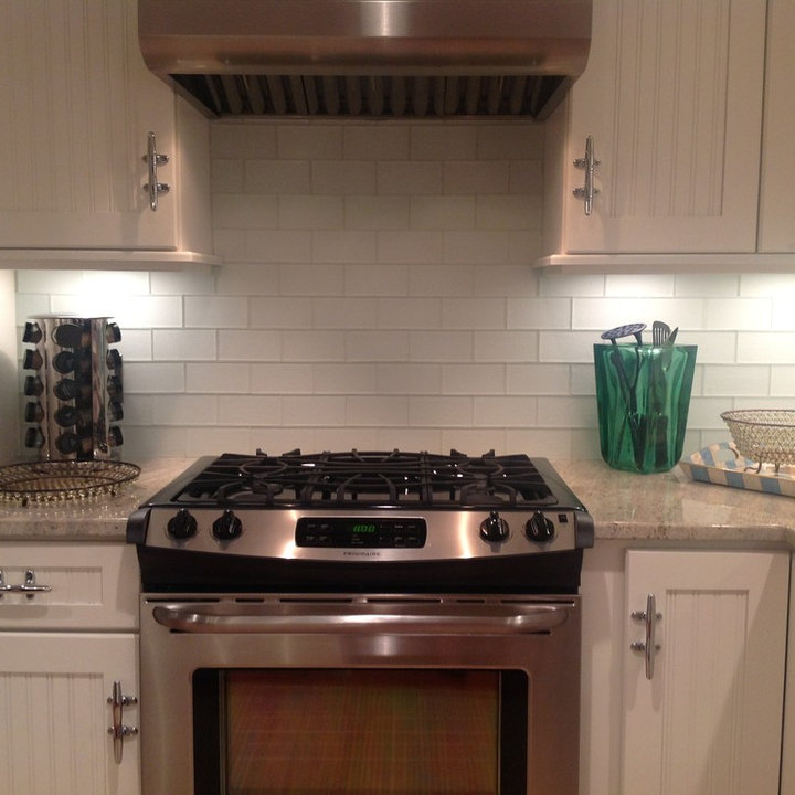 Glass Tile Backsplash Photos & Ideas Houzz