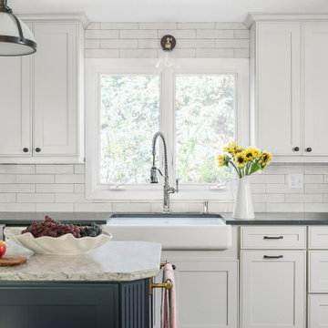 GLEN LAKE KITCHEN