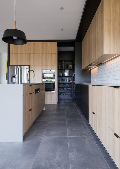 Contemporary Kitchen by Hastings Design