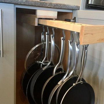 Glideware storage system