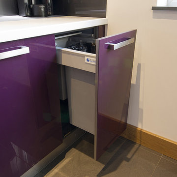 Gloss Acrylic Plum Accessible Kitchen - Sorting Bins