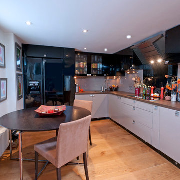 Gloss kitchen in loft apartment