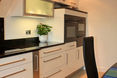 Design ideas for a contemporary kitchen in Wiltshire.