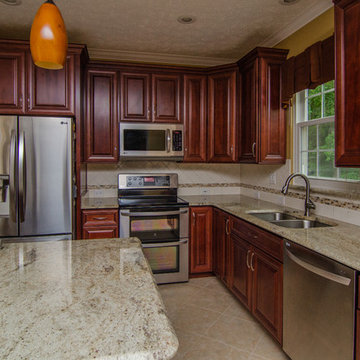 Golden Ivory Granite with Cherry Cabinets