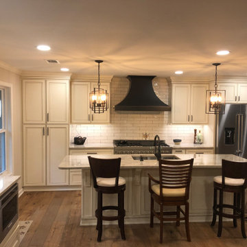 Gorgeous East Cobb Kitchen in Chimney Springs!
