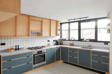 Design ideas for a midcentury kitchen in London.