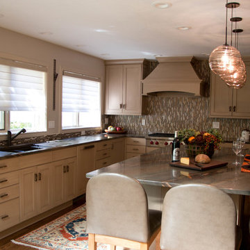 Gourmet Kitchen In A Transitional Style