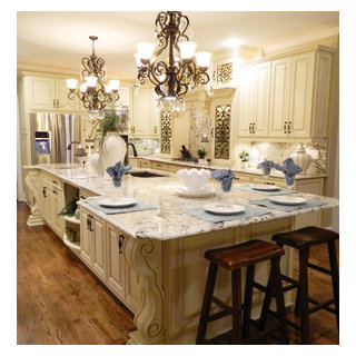 Grand Kitchen Transformation - Traditional - Kitchen - Atlanta