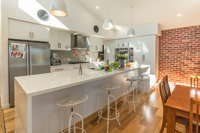 This is an example of a modern kitchen in Adelaide.