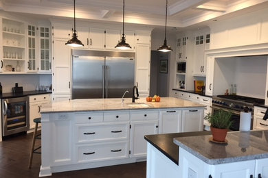 Granite Kitchen Counters (Alps White polished + Kodiak honed)
