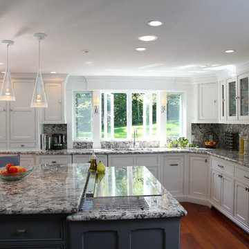 Granite Kitchen with island cooktop