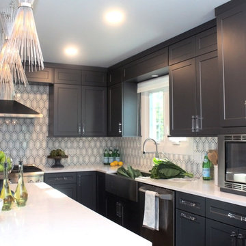 Gray and White Kitchen with White and Gray Backsplash