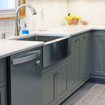 Gray Painted Transitional Kitchen with Peninsula