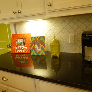 Inspiration for a timeless kitchen remodel in Detroit