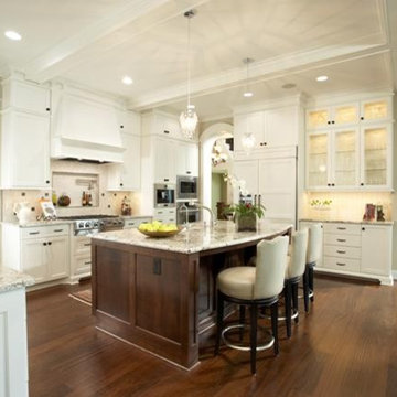 Grays Bay Boulevard Residence Kitchen