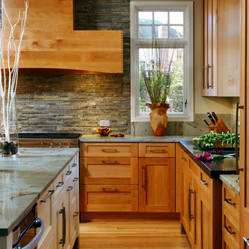 Great Falls, Virginia - Transitional - Kitchen