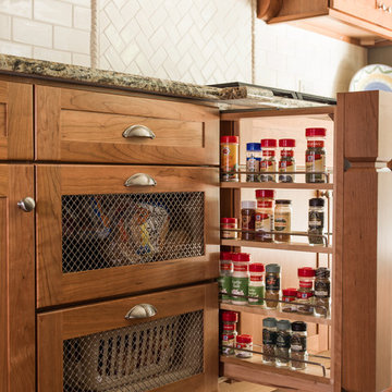 Spice Pullout, Bread Drawer, & Onion Drawer Detail