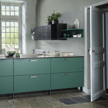 Green Tea Colour Kitchen Design