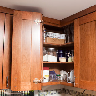 Elegant kitchen photo in Seattle