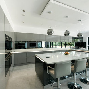 Grey High Gloss Kitchen