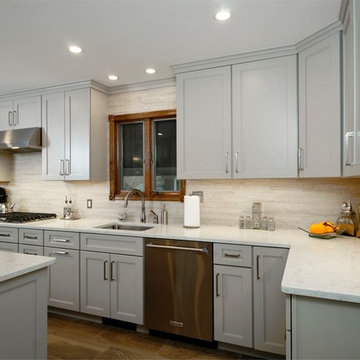 Grey transitional kitchen