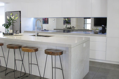 This is an example of a kitchen in Sydney.