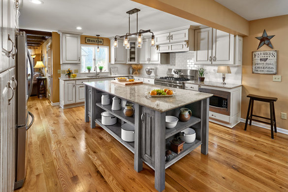 Trinity Kitchen, Bath, and Lighting New Haven, IN, US