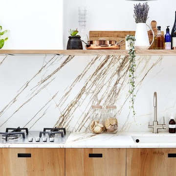 Hackney Kitchen in Bianco Rammigiato Marble 20mm
