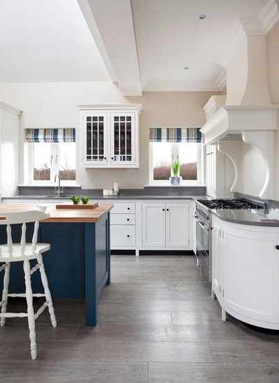 Traditional Kitchen by Garrett Dillon Crafted Kitchens & Furniture